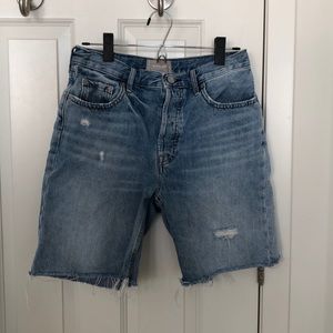 Everlane '90s Cheeky Denim Short